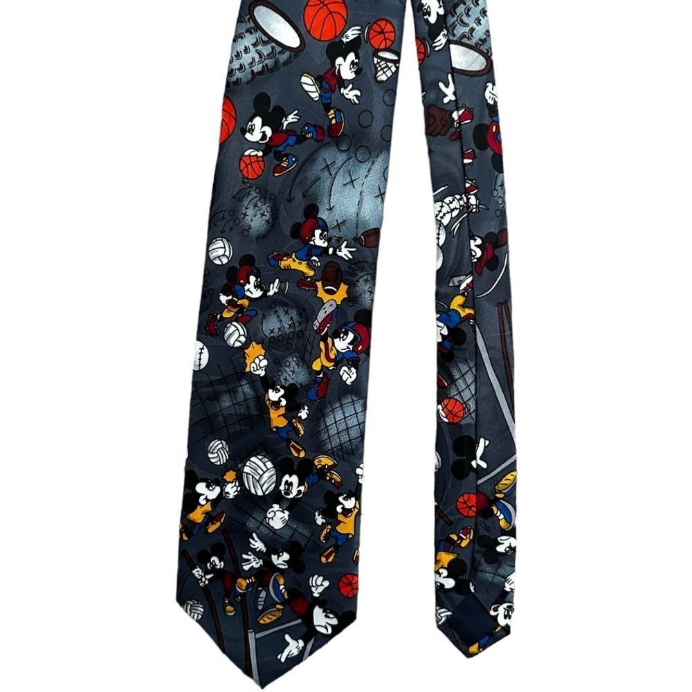 Mickey Unlimited Mickey‎ Mouse Basketball Tie